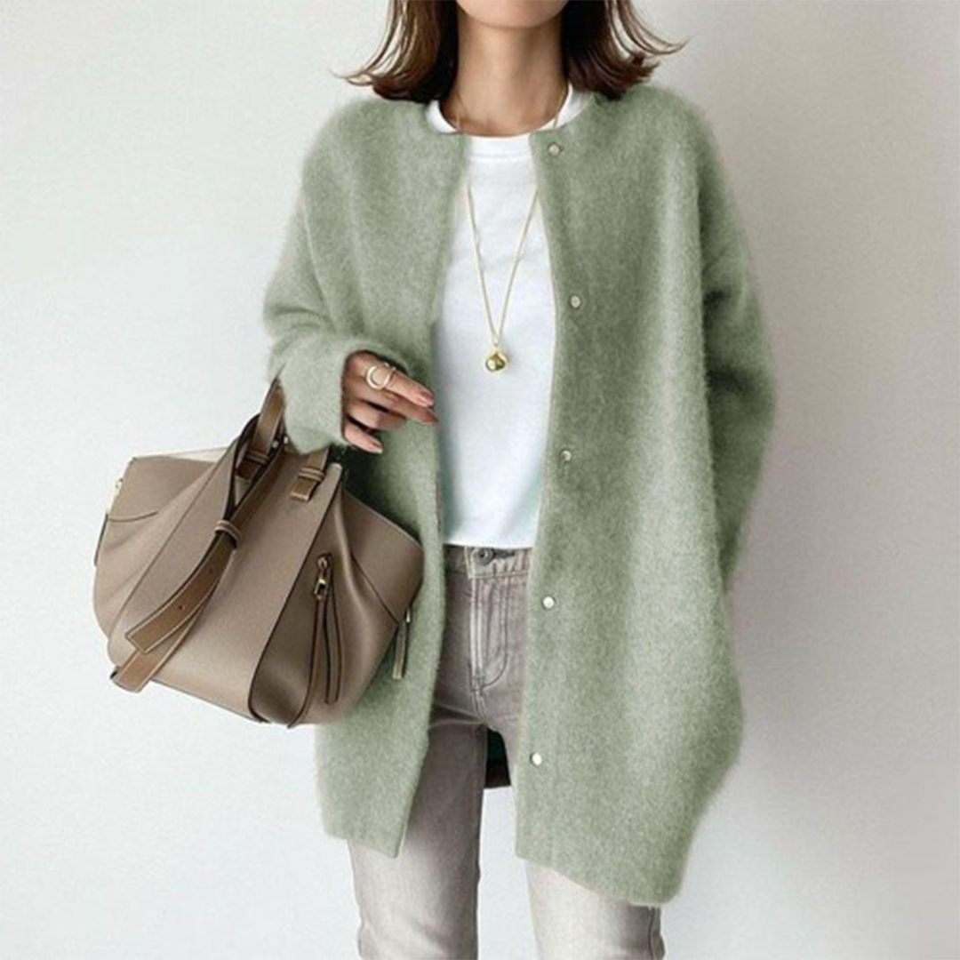 Gilet femme élégant maille tricotée coupe ajustée automne hiver
