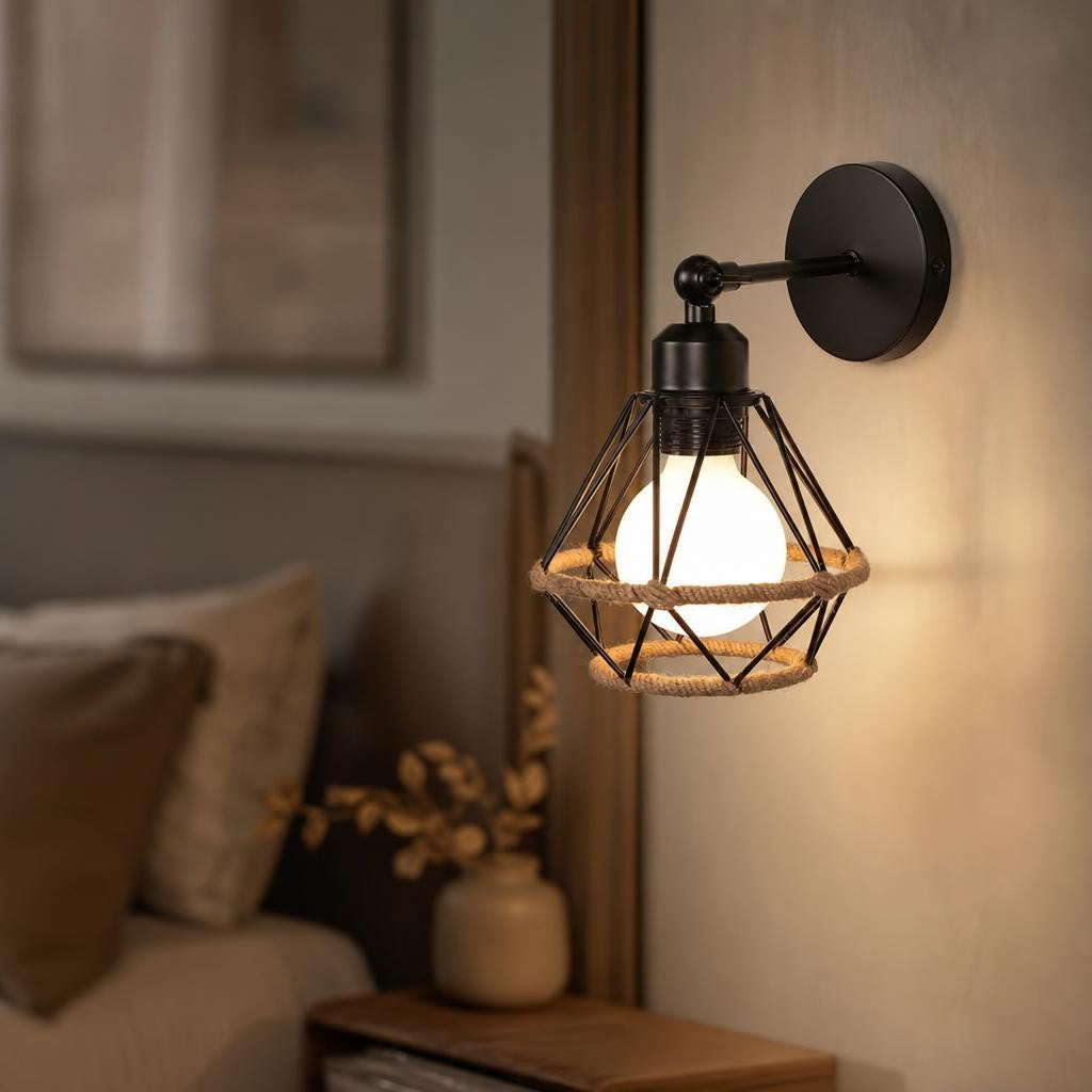 Applique noire dans un intérieur moderne