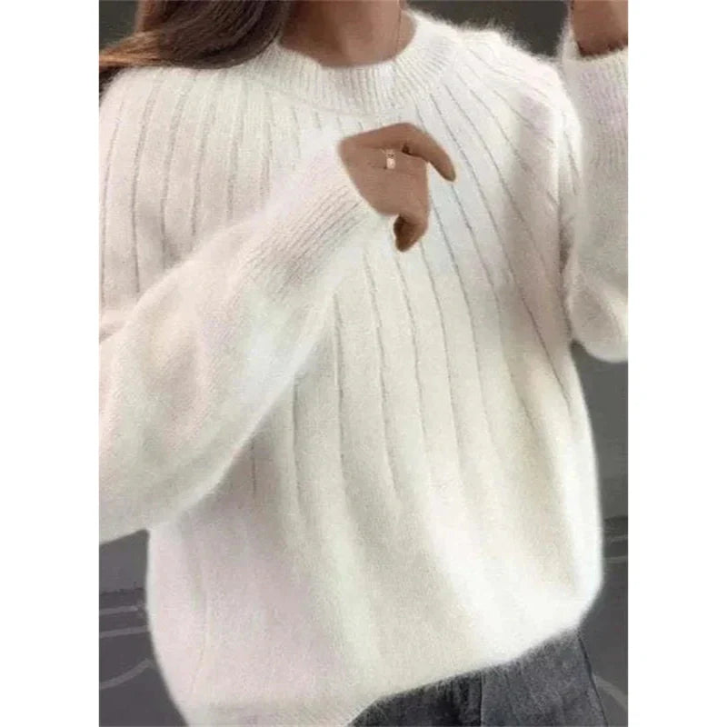 Pull tricoté femme rose mailles douces col rond