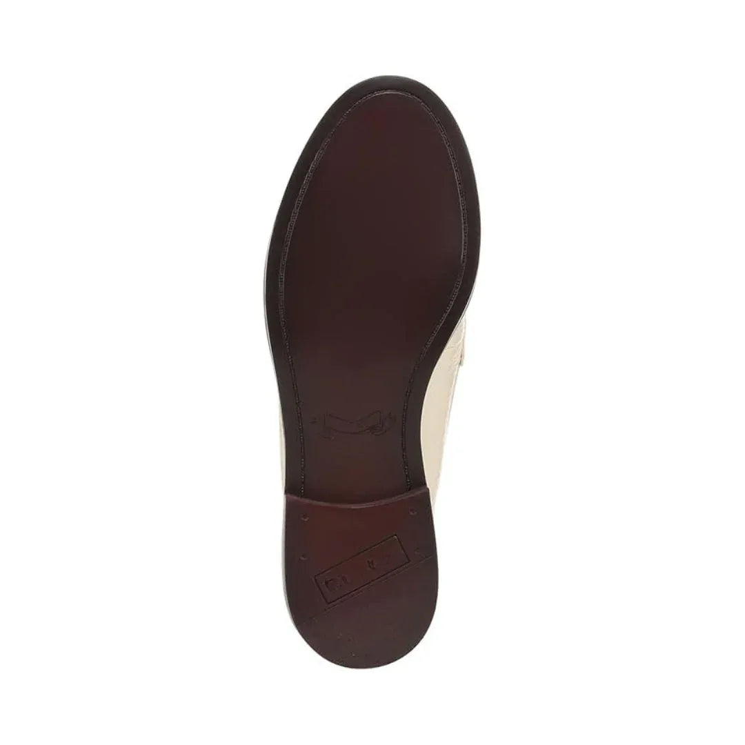 Mocassins élégants femme beige à pampilles, semelle légère et bout rond - Parisola