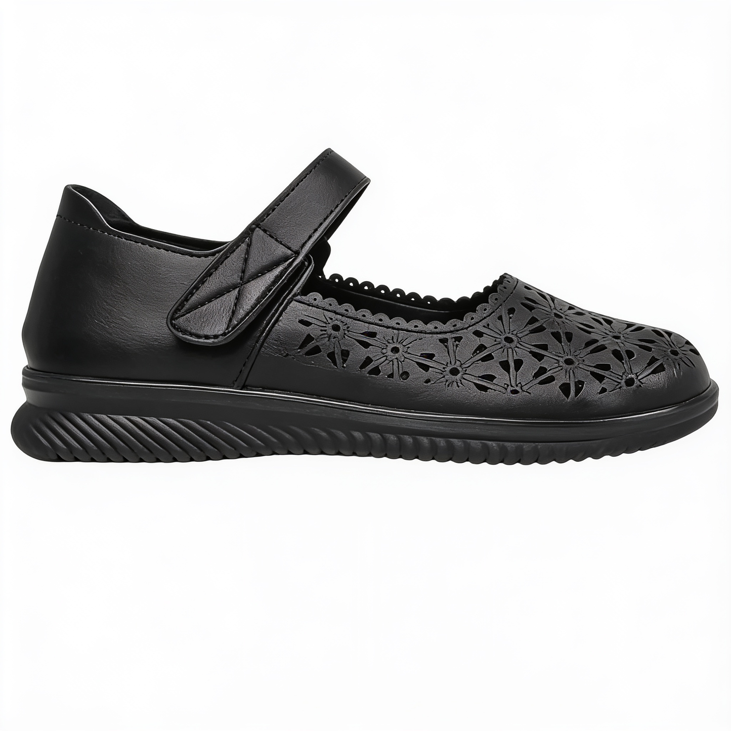 Chaussures Plates Femme Ajourées avec Bride à Scratch - PU Souple - Motifs Floraux – fond blanc